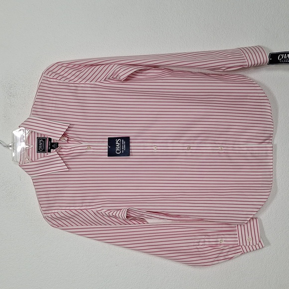 Chaps "NEW" Pink White No Iron Shirt Classic Fit Preppy Button Down Shirt Size M - Picture 1 of 12